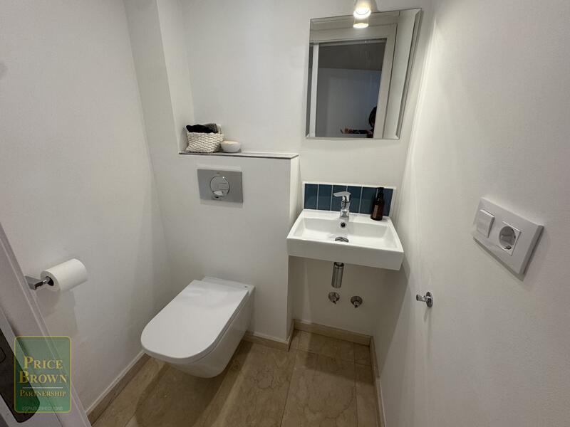 3 slaapkamer Villa Te koop 3 slaapkamer Villa Te koop