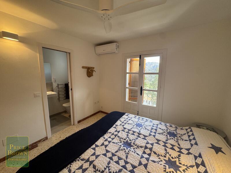 3 slaapkamer Villa Te koop 3 slaapkamer Villa Te koop