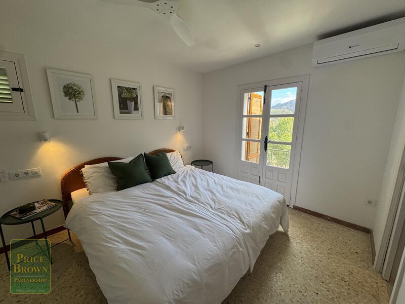 3 slaapkamer Villa Te koop 3 slaapkamer Villa Te koop