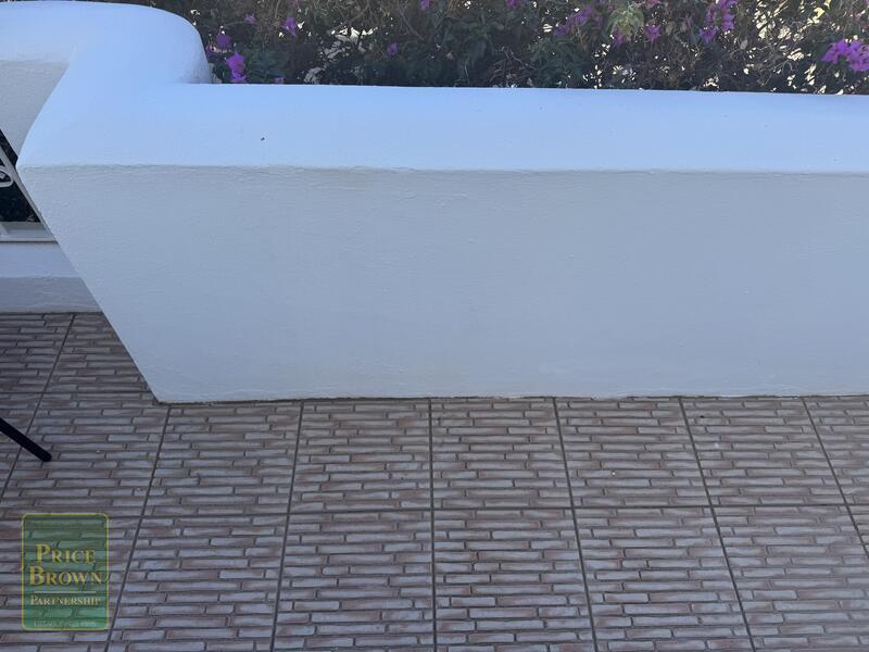 2 bedroom Townhouse for sale