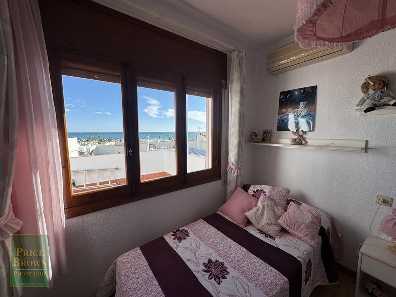 4 спальная комната вилла продается 4 спальная комната вилла продается