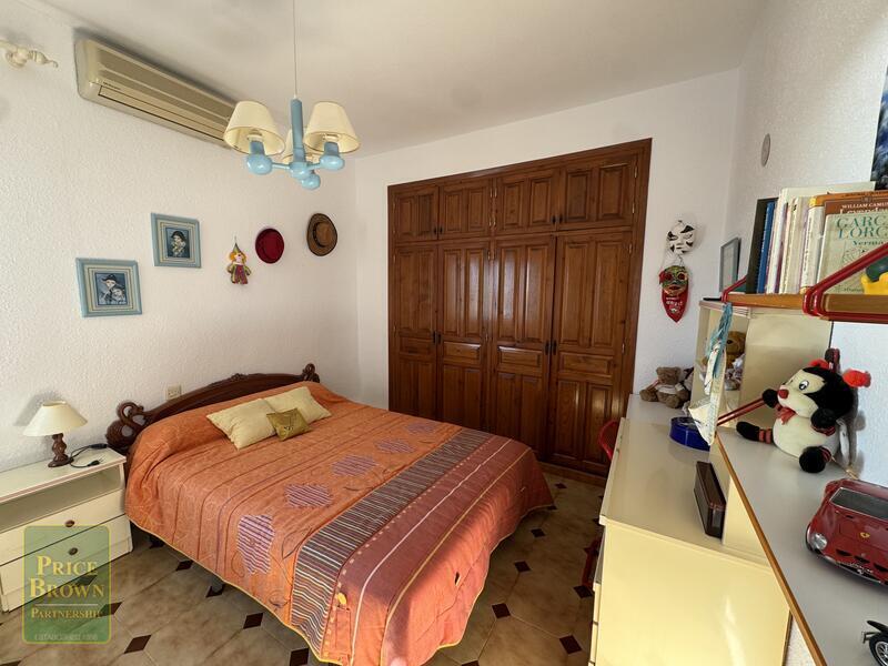 4 спальная комната вилла продается 4 спальная комната вилла продается