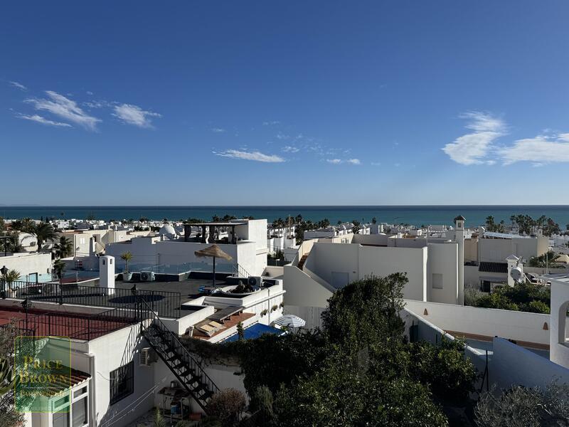 4 спальная комната вилла продается 4 спальная комната вилла продается