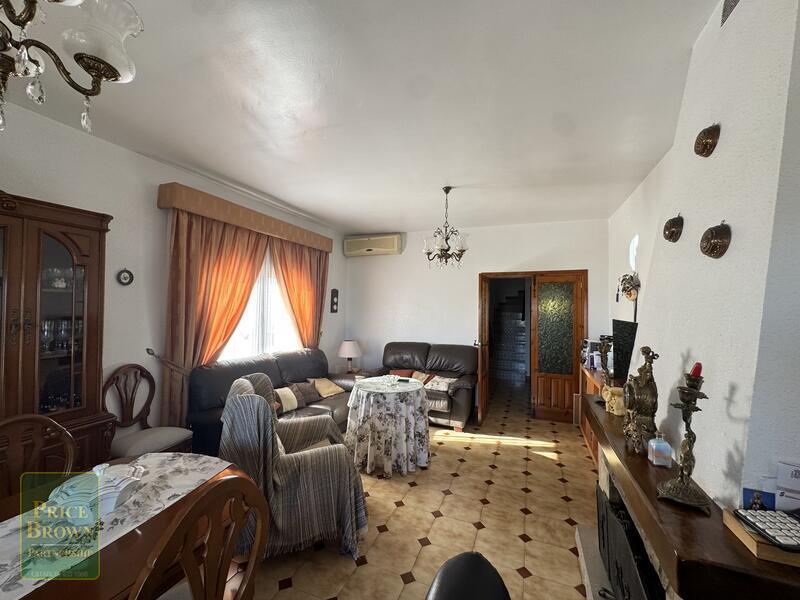 4 спальная комната вилла продается 4 спальная комната вилла продается