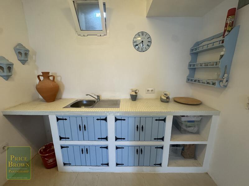 3 bedroom Townhouse for sale