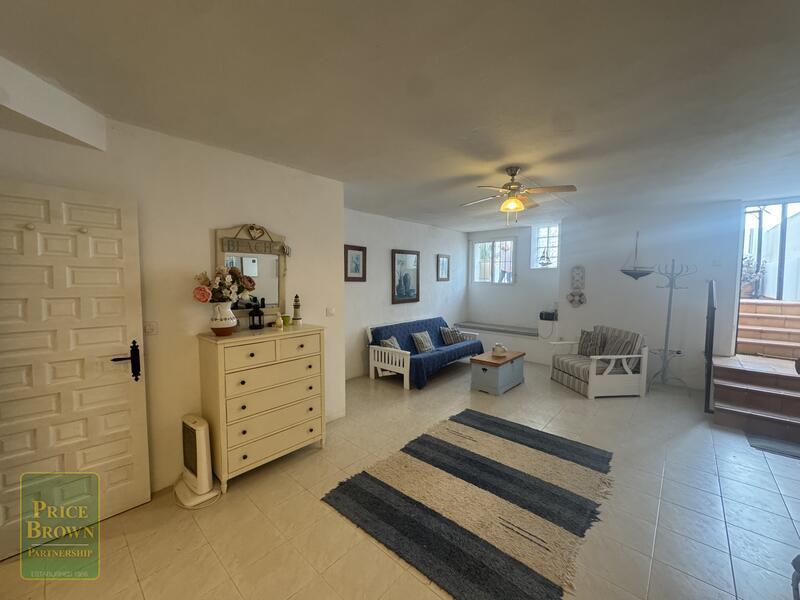 3 bedroom Townhouse for sale