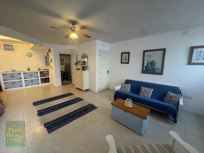 3 bedroom Townhouse for sale