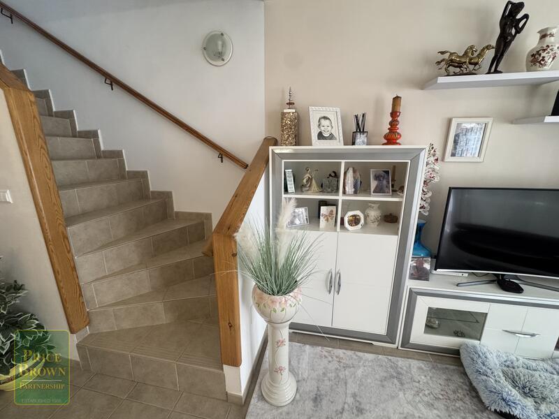 3 bedroom Townhouse for sale