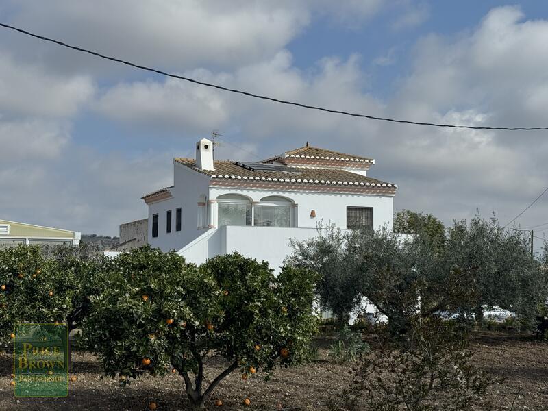 Country House for sale in Aljariz, Almería
