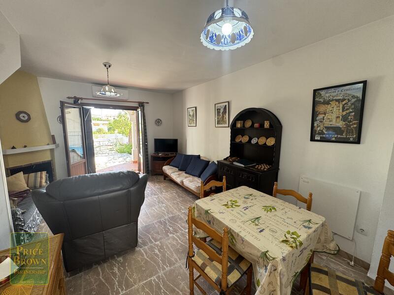 2 спальная комната городская тюрьма продается