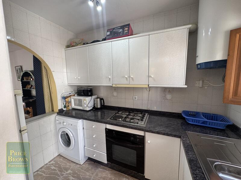 2 спальная комната городская тюрьма продается