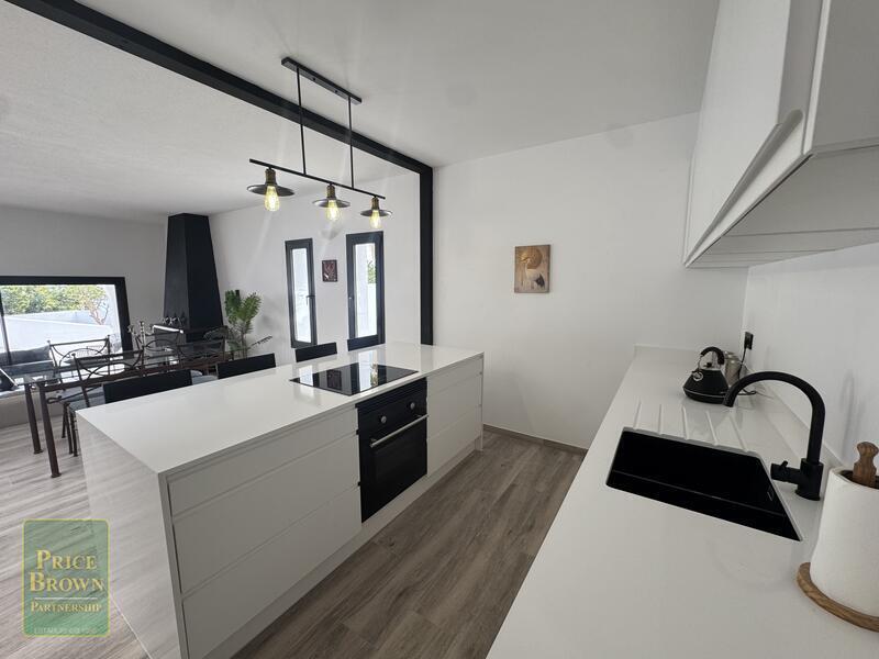 3 bedroom Villa for sale