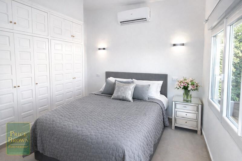 3 Cuarto Villa en venta