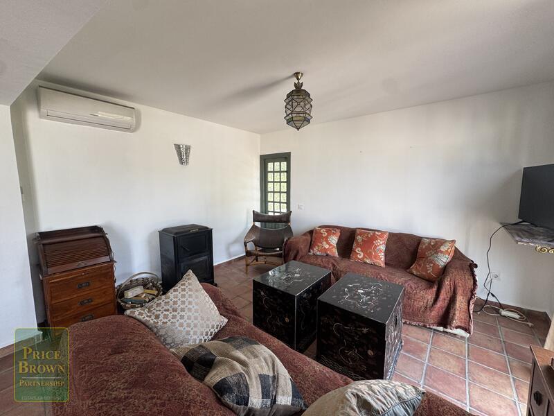 3 slaapkamer Landhuis Te koop