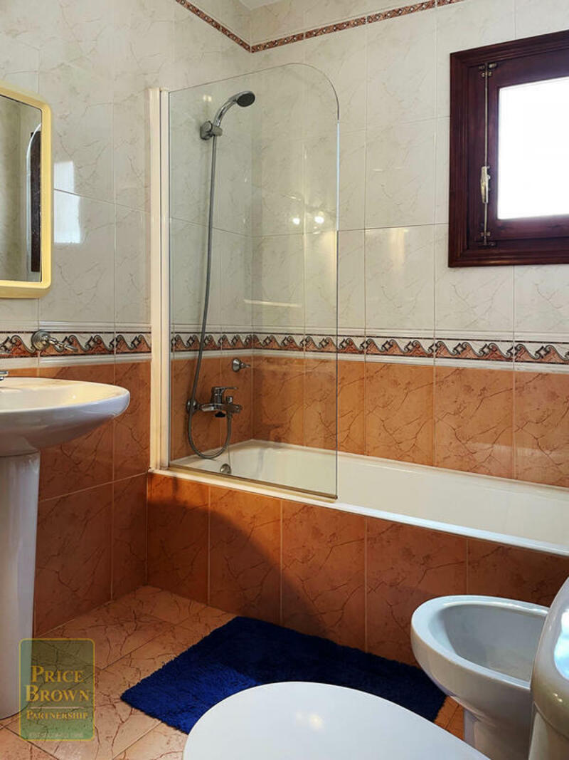 4 bedroom Villa for Short Term Rent