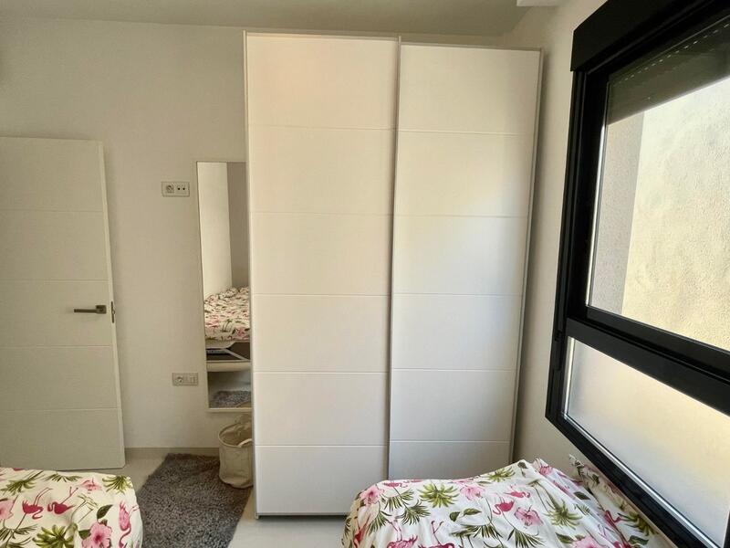 2 slaapkamer Appartement Te koop