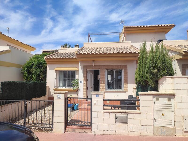 Villa en venta en Sucina, Murcia