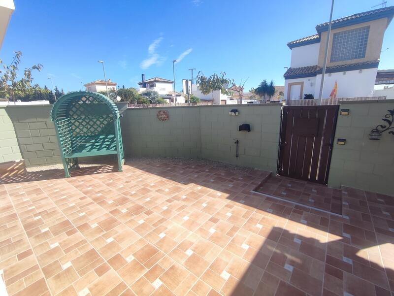 2 Cuarto Villa en venta