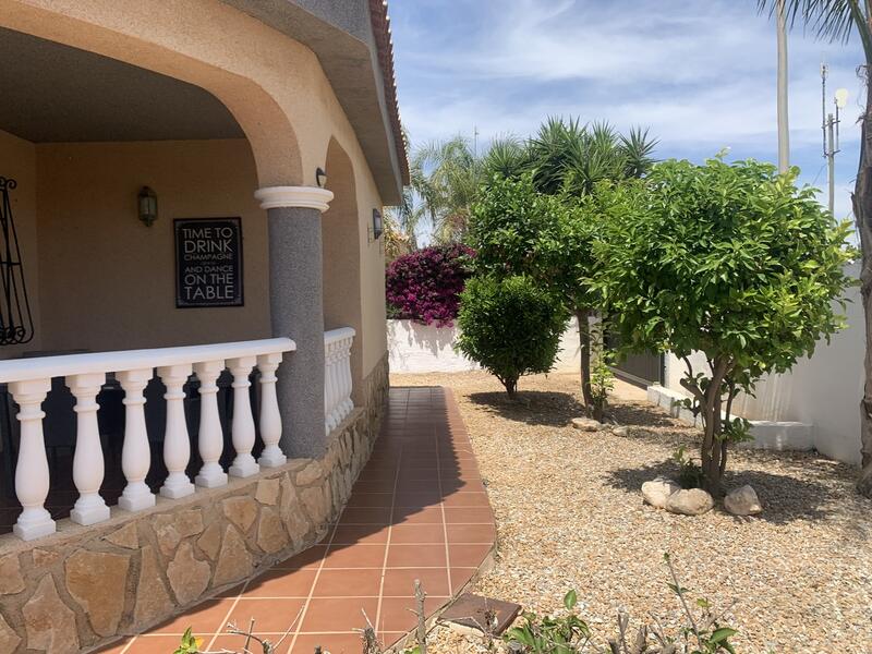 3 Cuarto Villa en venta