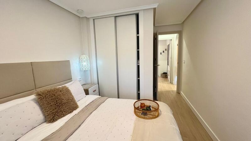 2 slaapkamer Appartement Te koop