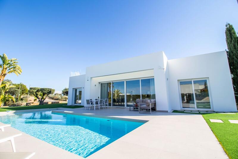 Villa à vendre dans Villamartin, Alicante