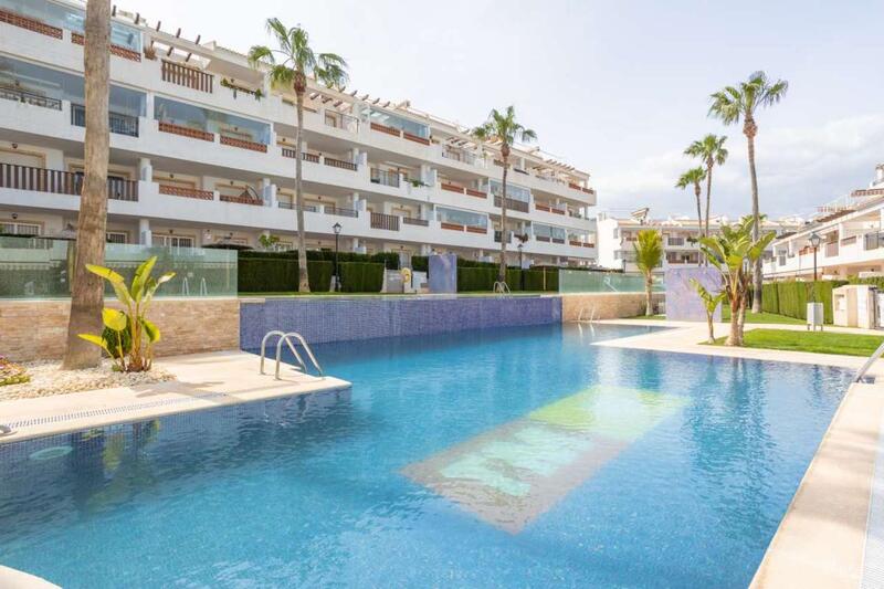 Appartement Te koop in Villamartin, Alicante