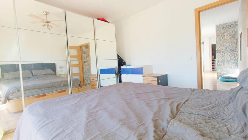 4 slaapkamer Appartement Te koop