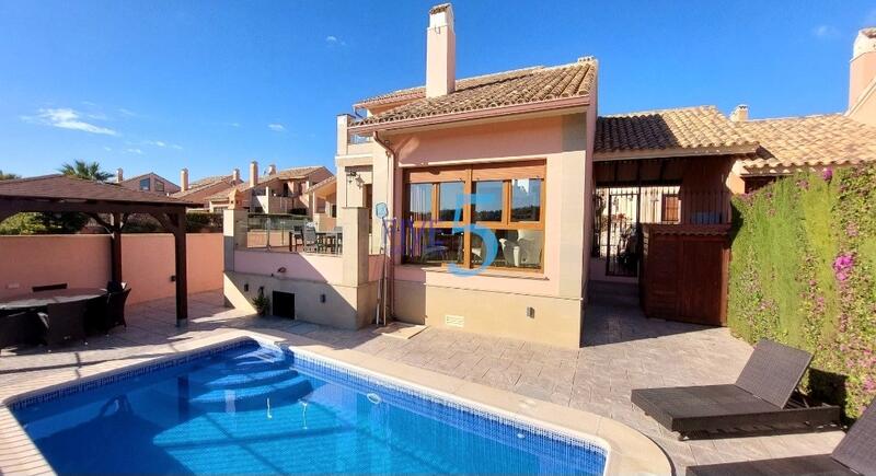 3 bedroom Villa for sale