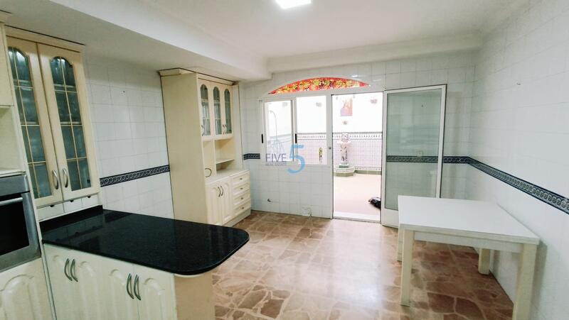 5 Cuarto Apartamento en venta