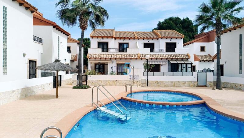Duplex till salu i Orihuela, Alicante