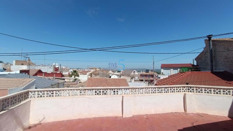 2 bedroom Duplex for sale