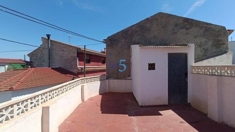 2 bedroom Duplex for sale