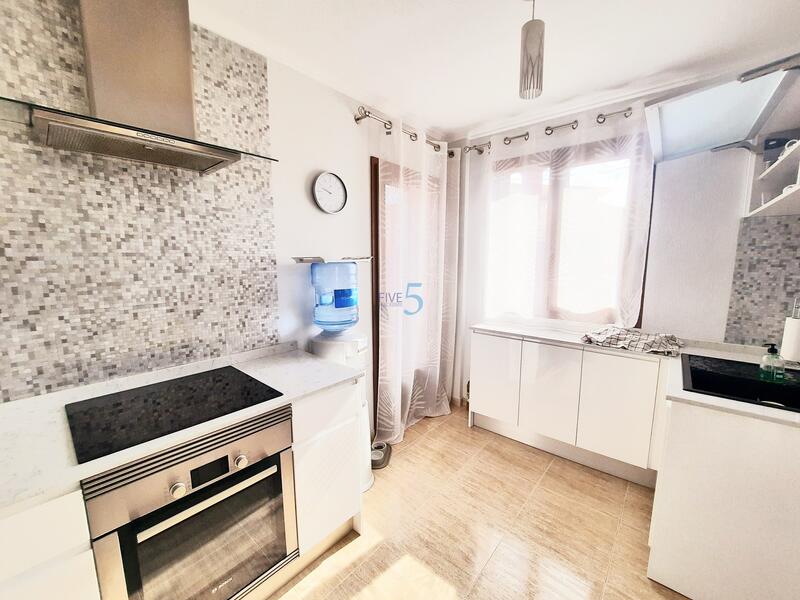 7 спальная комната вилла продается