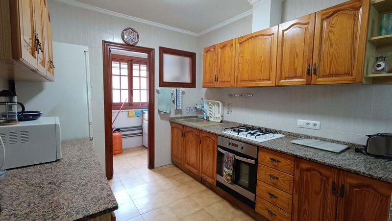 3 bedroom Townhouse for sale