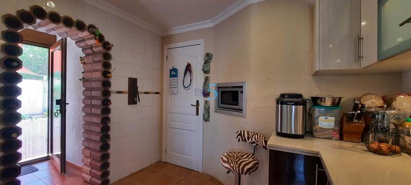 4 slaapkamer Landhuis Te koop
