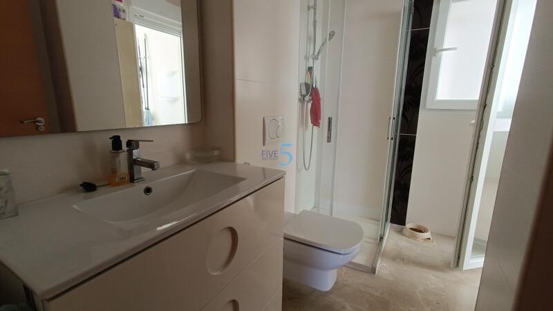 3 bedroom Apartment for sale