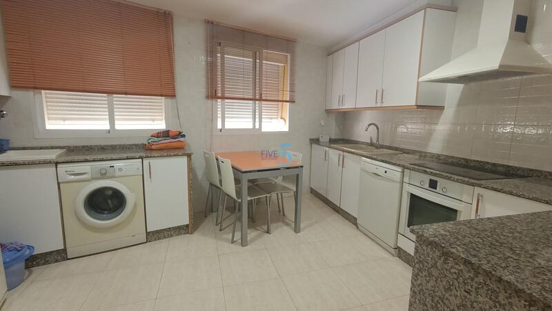 3 bedroom Apartment for sale