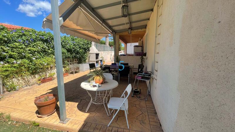 4 chambre Auberge à vendre