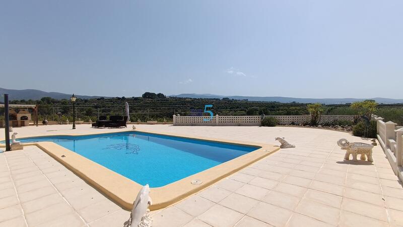 3 bedroom Villa for sale