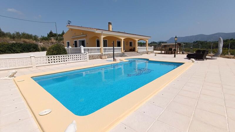 3 bedroom Villa for sale