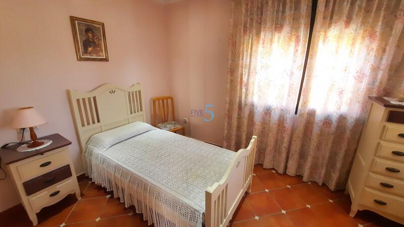 4 Cuarto Villa en venta