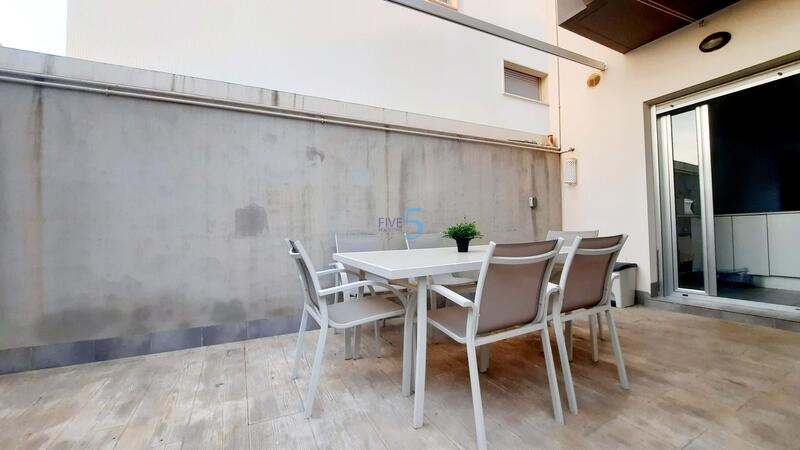 2 slaapkamer Appartement Te koop