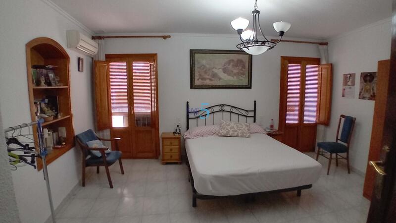 4 Cuarto Adosado en venta