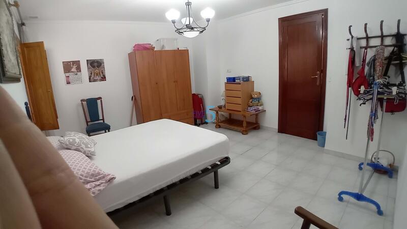 4 Cuarto Adosado en venta