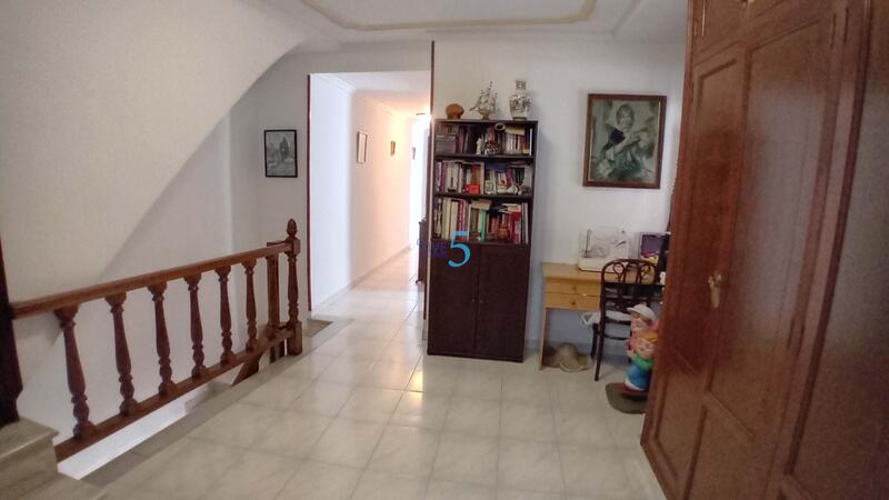 4 Cuarto Adosado en venta