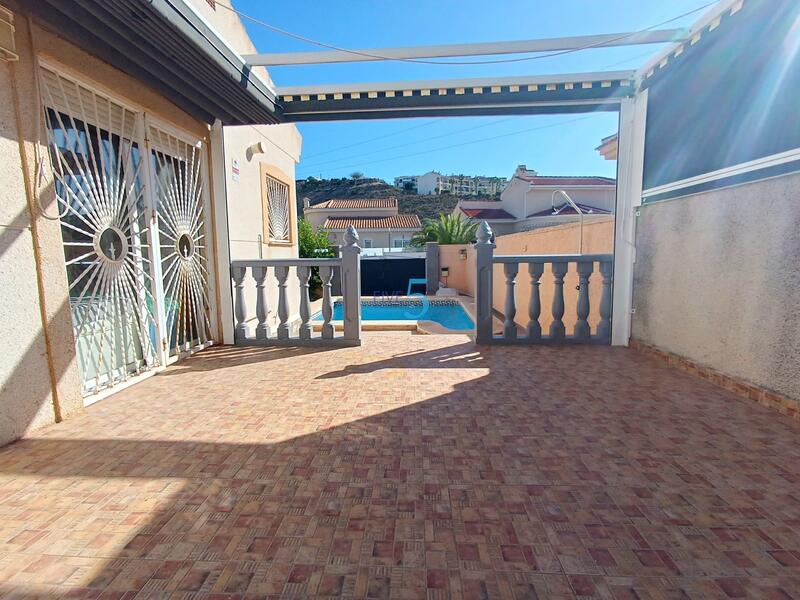 3 Cuarto Villa en venta