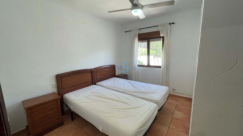 2 Schlafzimmer Villa zu verkaufen