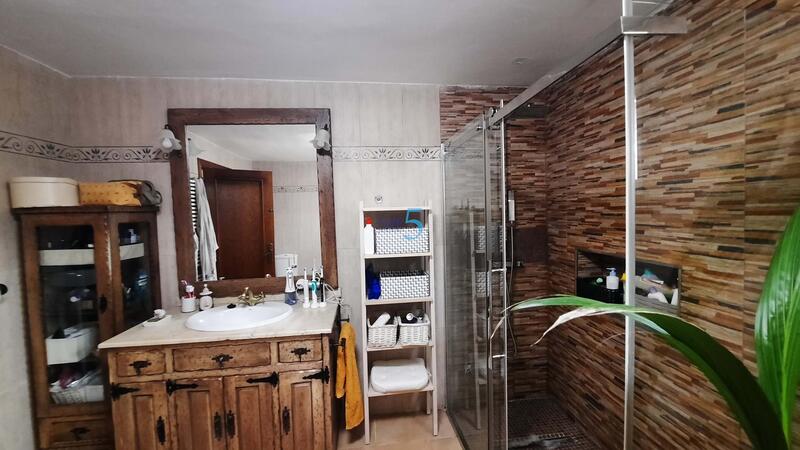 4 chambre Auberge à vendre