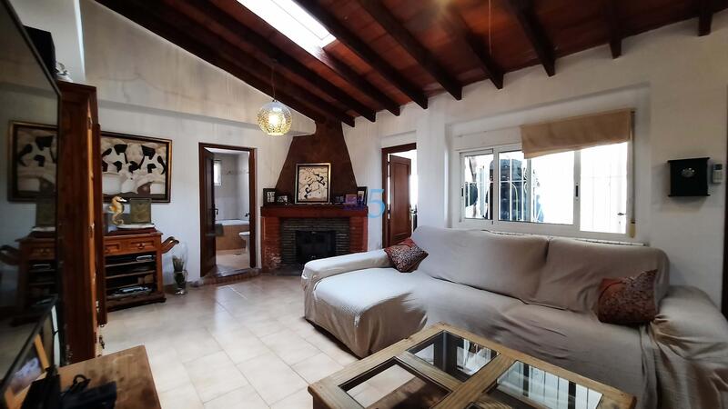 4 chambre Auberge à vendre