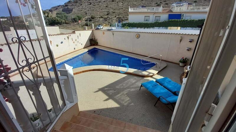 2 bedroom Villa for sale